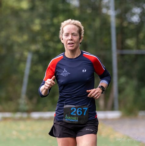 20260919-TW9_8615-Sandnes Halvmaraton-Trine Nessler Wichmann.JPG