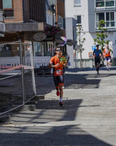 coachloydbrynetri20260257-2.jpg