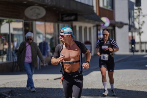coachloydbrynetri20260281.jpg