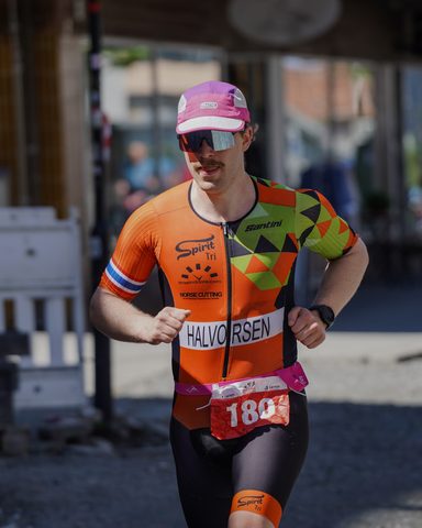 coachloydbrynetri20260273-2.jpg