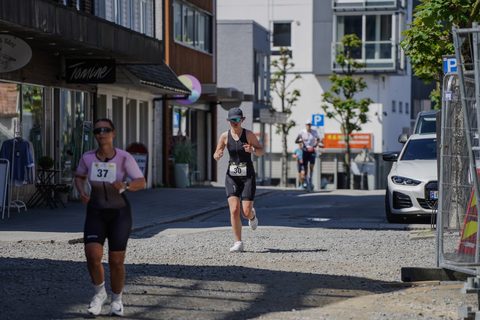coachloydbrynetri20260270.jpg