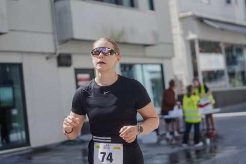 coachloydbrynetri20260051.jpg