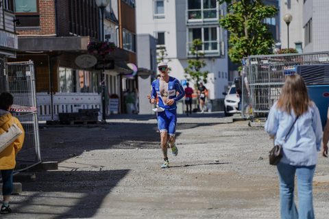 coachloydbrynetri20260261.jpg
