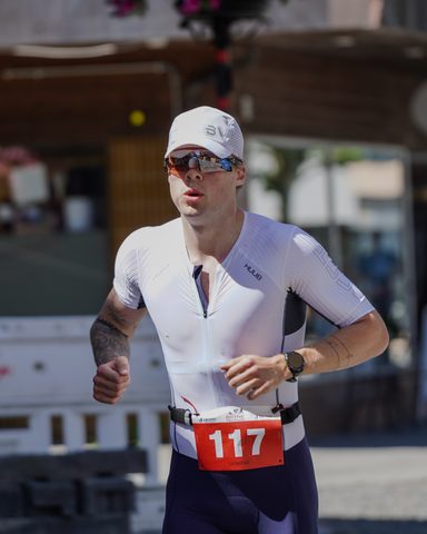 coachloydbrynetri20260271-2.jpg