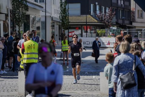 coachloydbrynetri20260353.jpg