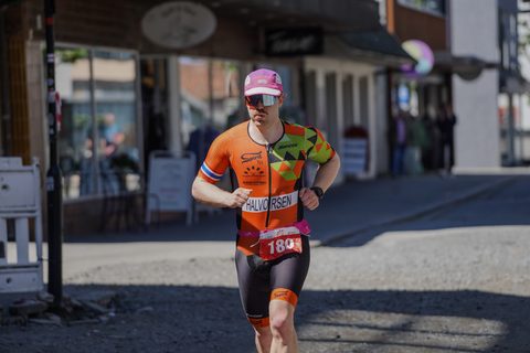 coachloydbrynetri20260272.jpg