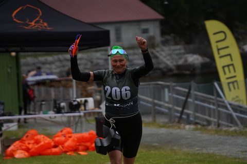 coachloydrockman20260253.JPG
