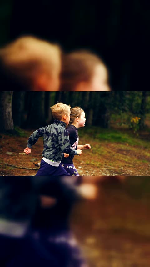 sony-a7-26 - flokk med barn loeper mot kamera.mp4