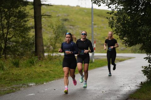 Coachloyd_sandneshalv0112.JPG
