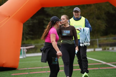Coachloyd_sandneshalv0206.JPG