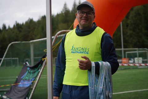Coachloyd_sandneshalv0252.JPG