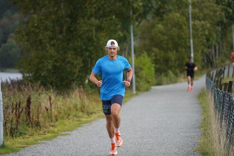 Coachloyd_sandneshalv0314.JPG
