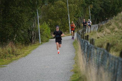Coachloyd_sandneshalv0319.JPG