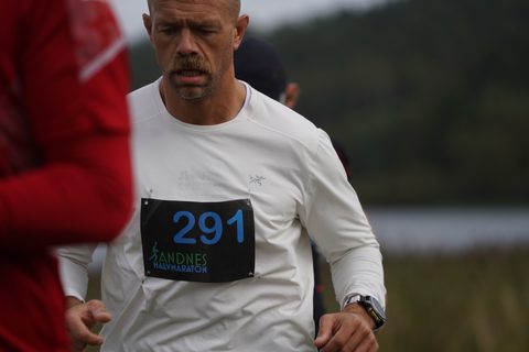 Coachloyd_sandneshalv0345.JPG