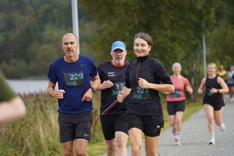 Coachloyd_sandneshalv0375.JPG