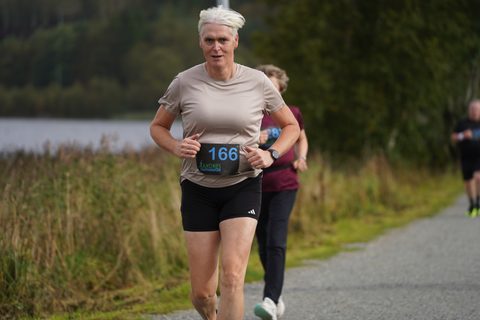 Coachloyd_sandneshalv0409.JPG