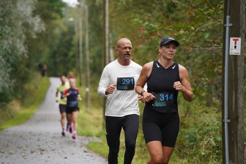 Coachloyd_sandneshalv0478.JPG
