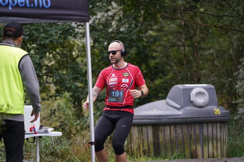 Coachloyd_sandneshalv0503.JPG