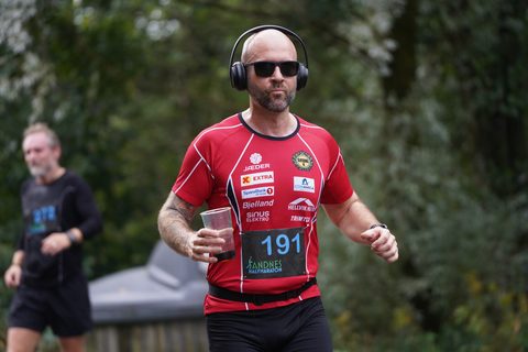 Coachloyd_sandneshalv0509.JPG