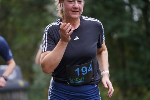 Coachloyd_sandneshalv0530.JPG