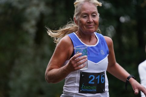 Coachloyd_sandneshalv0544.JPG