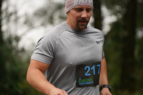 Coachloyd_sandneshalv0549.JPG