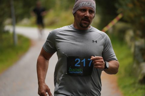 Coachloyd_sandneshalv0738.JPG