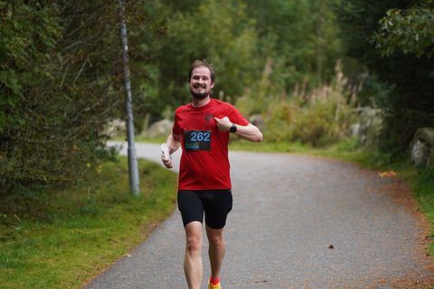 Coachloyd_sandneshalv0800.JPG