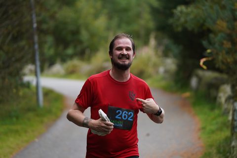 Coachloyd_sandneshalv0801.JPG