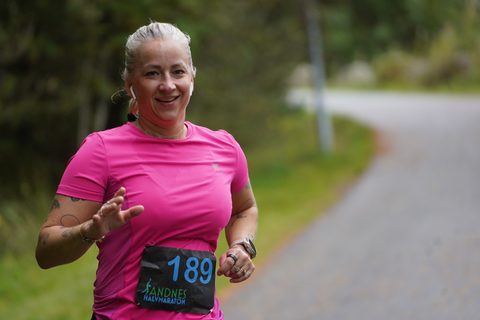 Coachloyd_sandneshalv0816.JPG