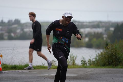 Coachloyd_sandneshalv0852.JPG