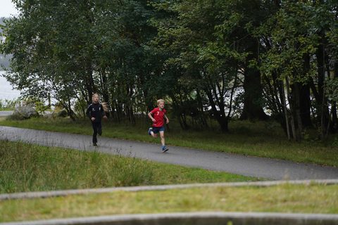 Coachloyd_sandneshalv0898.JPG