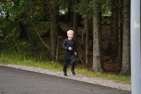 Coachloyd_sandneshalv0903.JPG