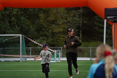 Coachloyd_sandneshalv0920.JPG