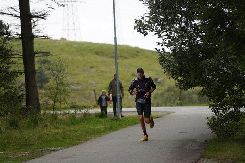 Coachloyd_sandneshalv1048.JPG