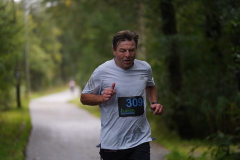 Coachloyd_sandneshalv1186.JPG