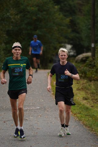 Coachloyd_sandneshalv1222.JPG