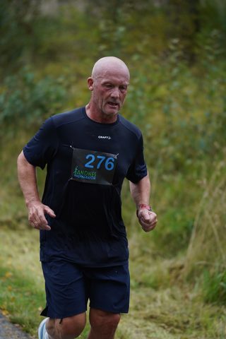 Coachloyd_sandneshalv1253.JPG