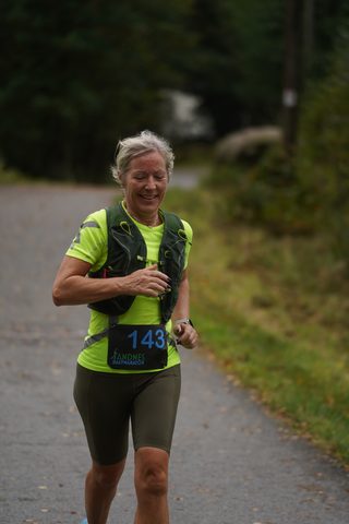 Coachloyd_sandneshalv1287.JPG