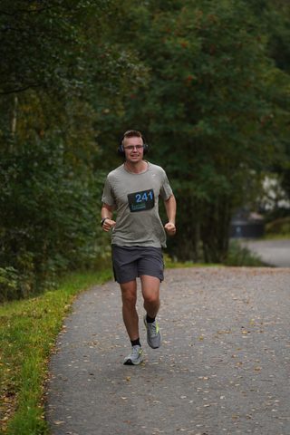 Coachloyd_sandneshalv1309.JPG