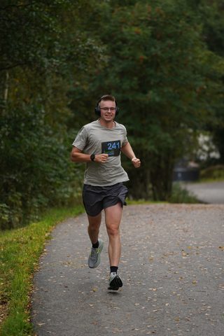 Coachloyd_sandneshalv1310.JPG