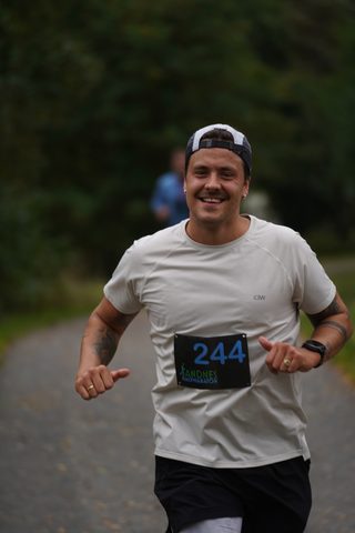 Coachloyd_sandneshalv1339.JPG
