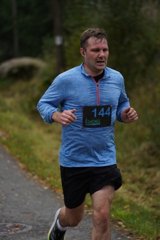 Coachloyd_sandneshalv1344.JPG