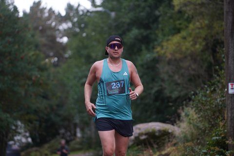 Coachloyd_sandneshalv1380.JPG