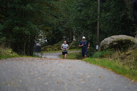 Coachloyd_sandneshalv1404.JPG