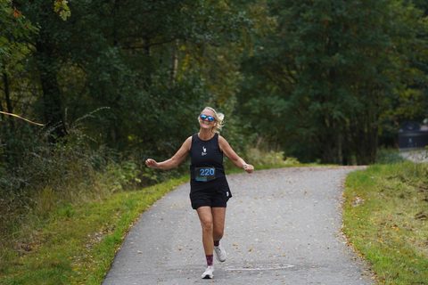 Coachloyd_sandneshalv1451.JPG