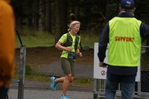 Coachloyd_sandneshalv1485.JPG