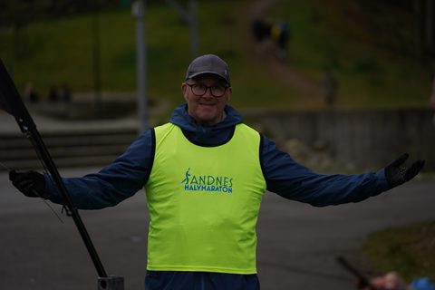 Coachloyd_sandneshalv1572.JPG