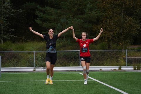 Coachloyd_sandneshalv1588.JPG