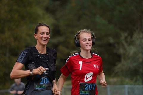 Coachloyd_sandneshalv1593.JPG